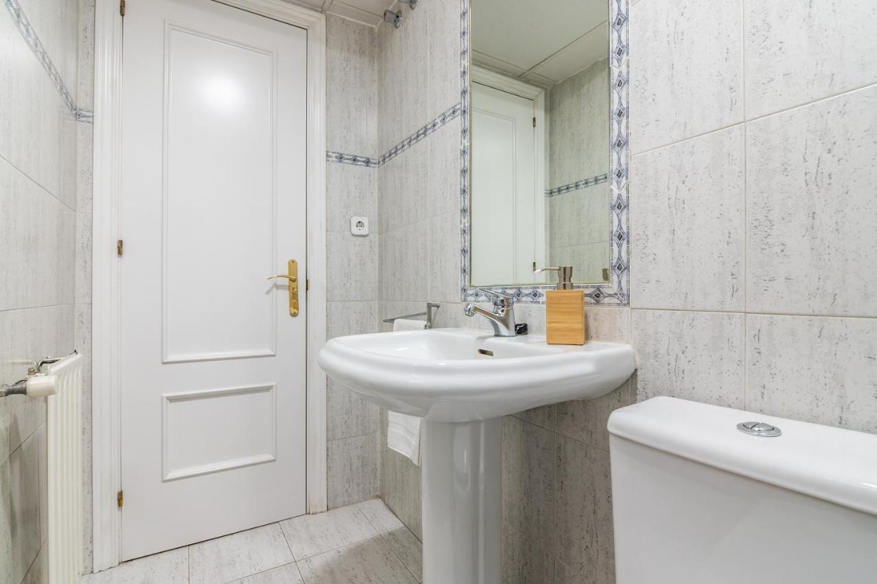 Tuguest Grisolia House - Free Parking Армілья Екстер'єр фото